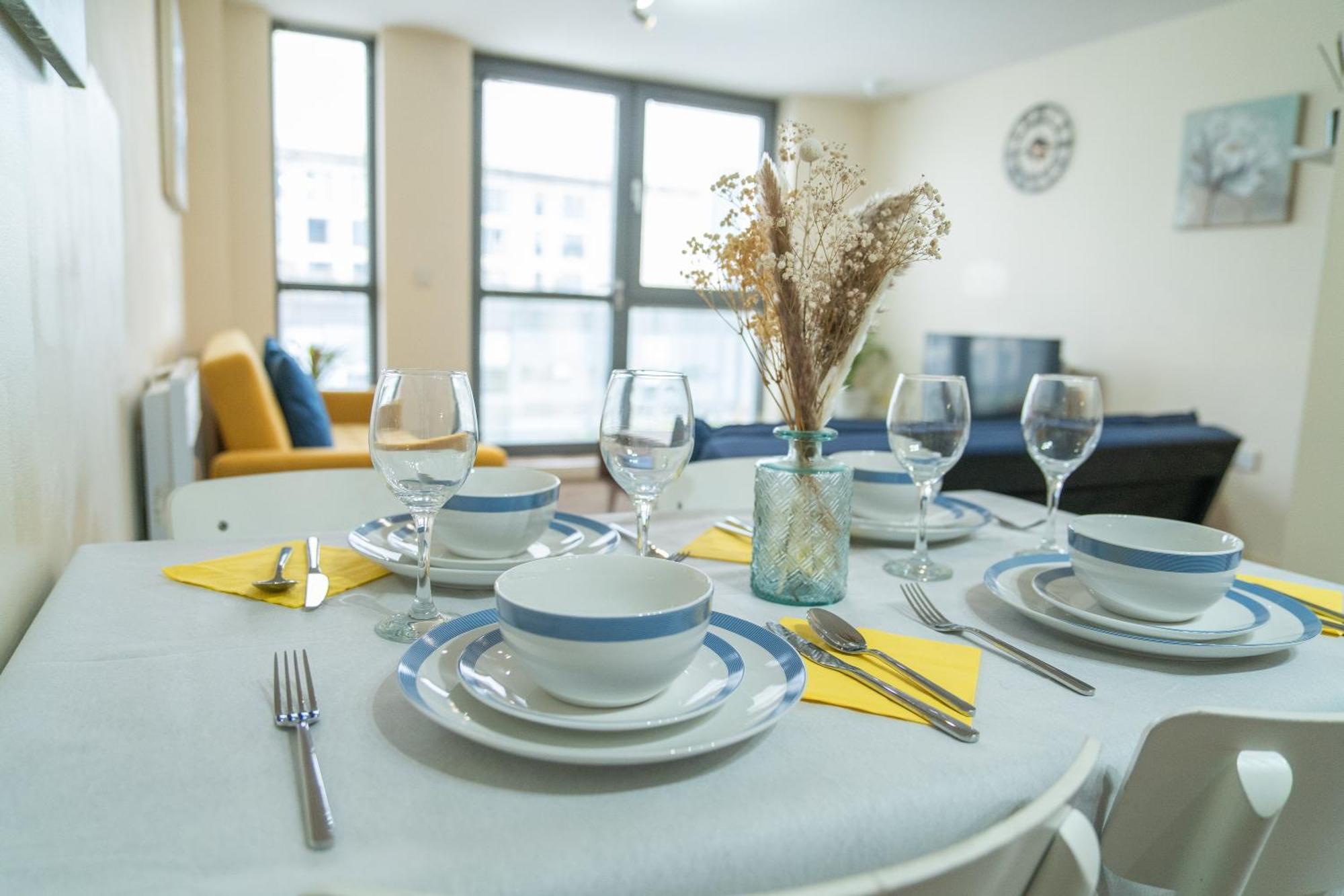 Stay In Our Stylish Flat! & Secure Building & Sleeps Up To 4 Birmingham Zewnętrze zdjęcie