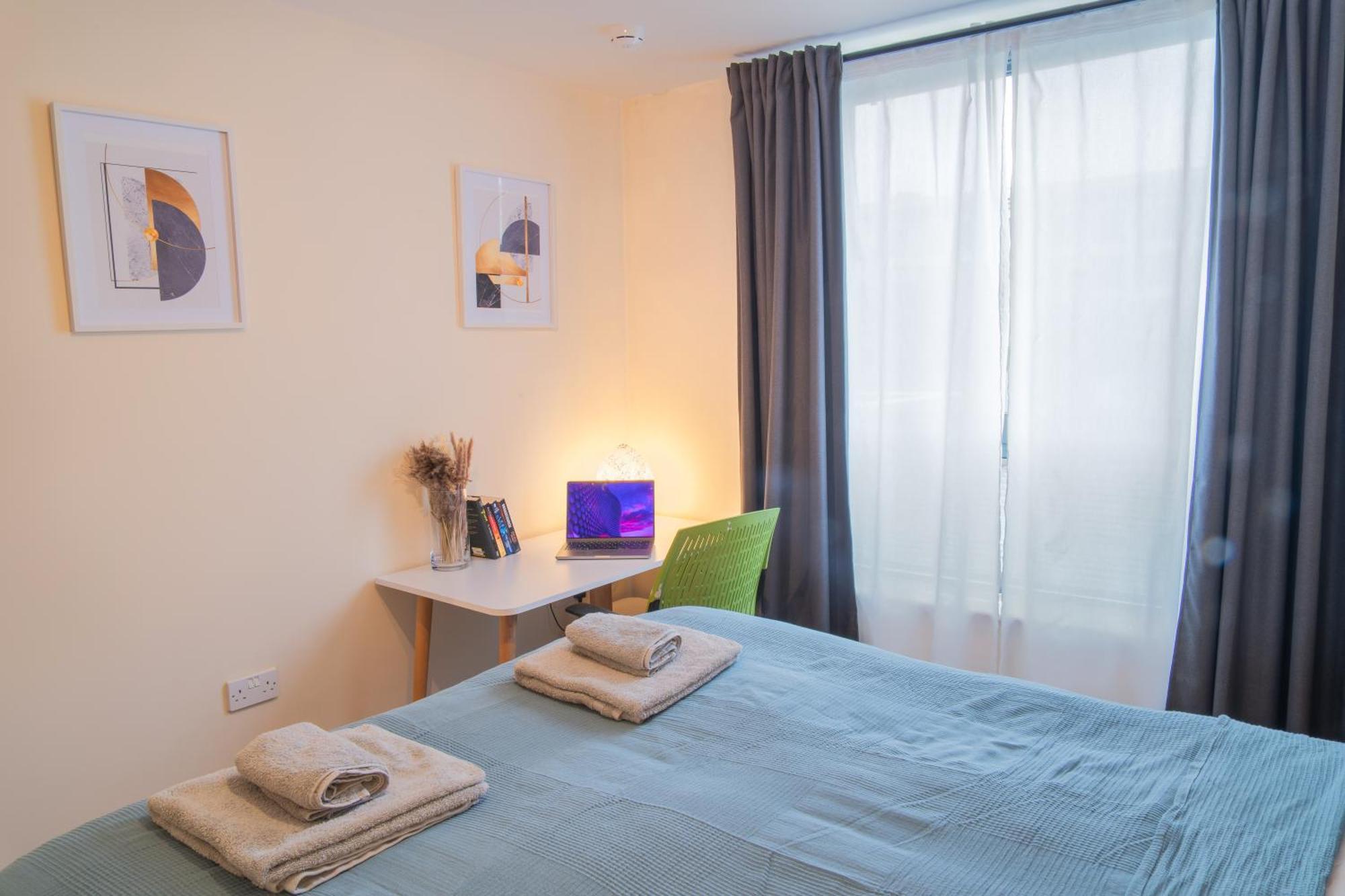 Stay In Our Stylish Flat! & Secure Building & Sleeps Up To 4 Birmingham Zewnętrze zdjęcie