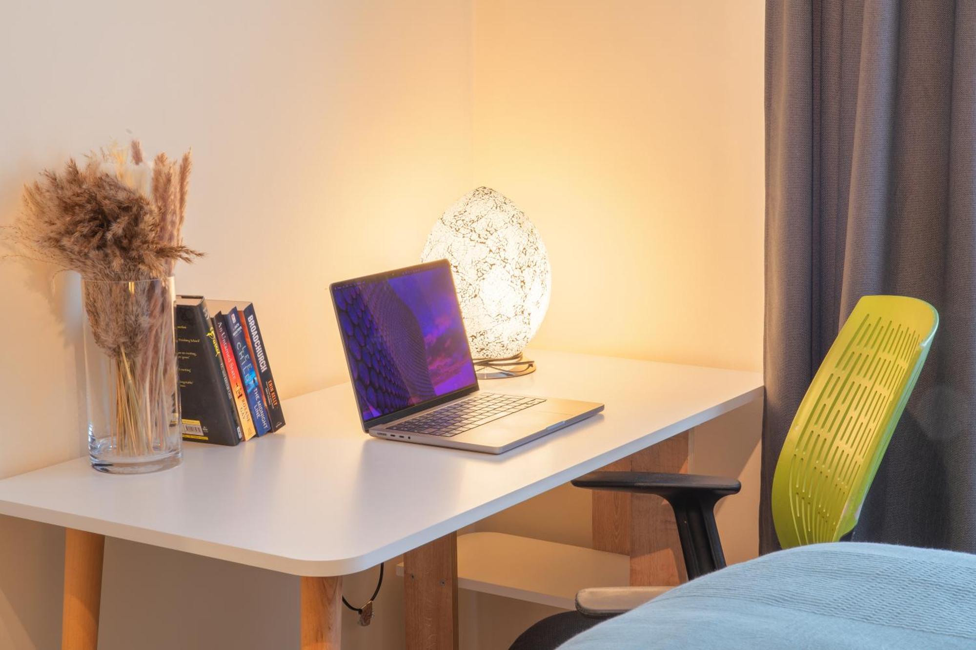 Stay In Our Stylish Flat! & Secure Building & Sleeps Up To 4 Birmingham Zewnętrze zdjęcie